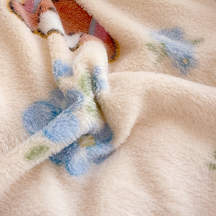 91家纺网 家纺一手货源 找家纺 慕梵家居2025新款雪花绒被套 美好时光