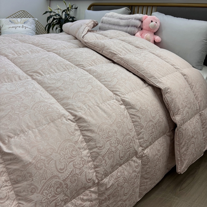 91家纺网 家纺一手货源 找家纺 太阳羽家纺 2025新款高精密印花被保暖冬被被芯 风尚豆