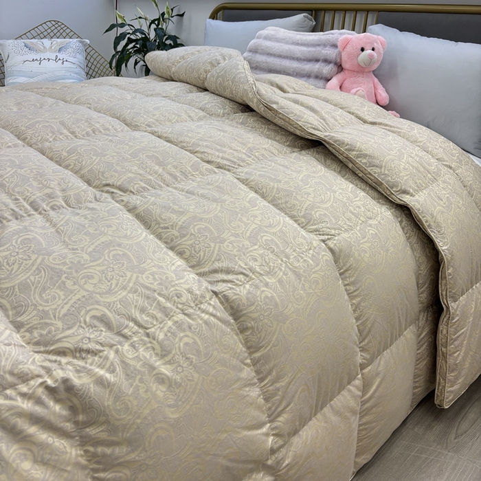 91家纺网 家纺一手货源 找家纺 太阳羽家纺 2025新款高精密印花被保暖冬被被芯 风尚金