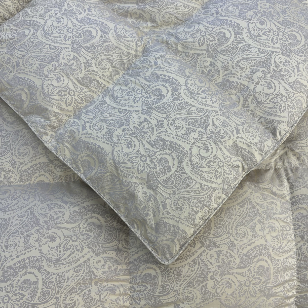 91家纺网 家纺一手货源 找家纺 太阳羽家纺 2025新款高精密印花被保暖冬被被芯 风尚金