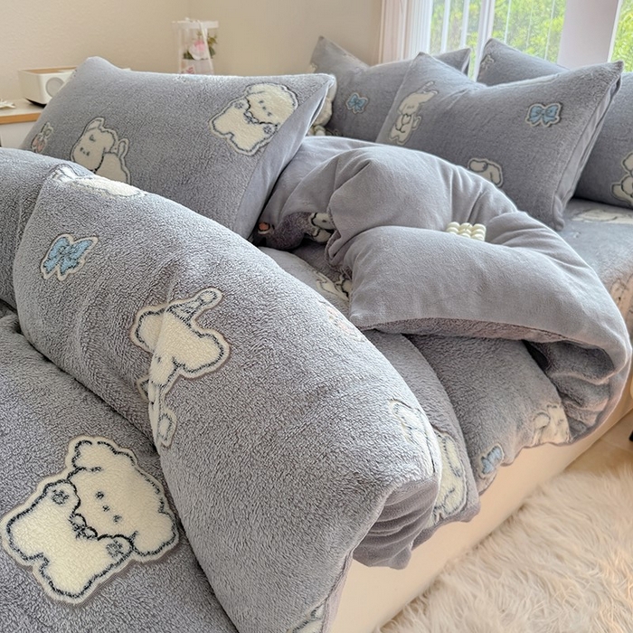 91家纺网 家纺一手货源 找家纺 慕梵家居2025新款雪花绒被套 汪汪旋风