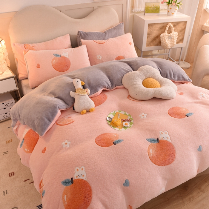 91家纺网 家纺一手货源 找家纺 慕梵家居2025新款雪花绒被套 心想事橙