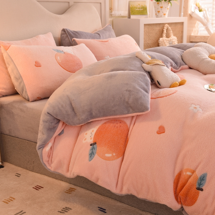 91家纺网 家纺一手货源 找家纺 慕梵家居2025新款雪花绒被套 心想事橙