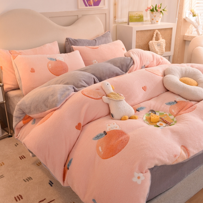 91家纺网 家纺一手货源 找家纺 慕梵家居2025新款雪花绒被套 心想事橙