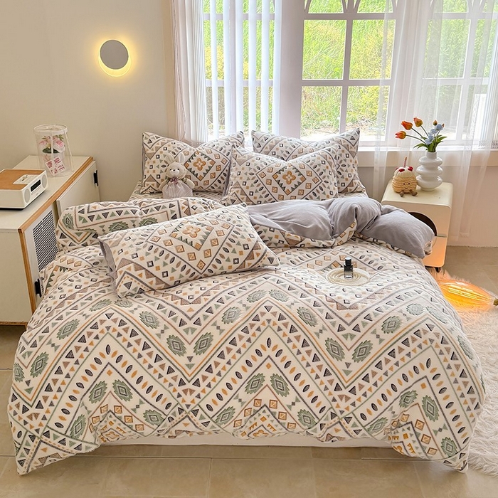 慕梵家居2025新款雪花绒被套 月光几何