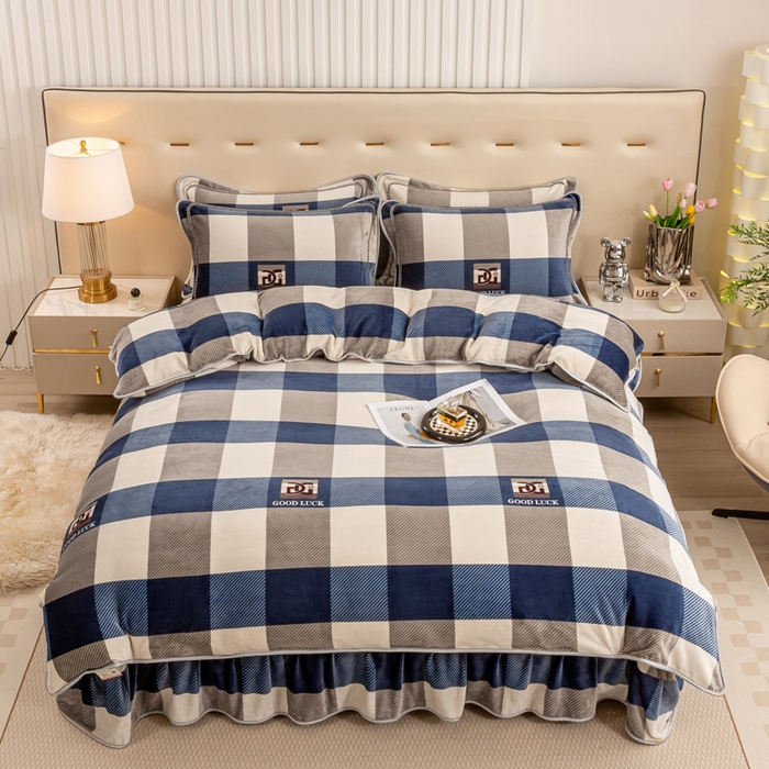 91家纺网 家纺一手货源 找家纺 （总）博兰蒂 2025新款床裙款高克重牛奶绒印花四件套