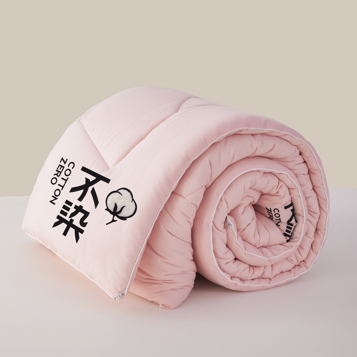 91家纺网 家纺一手货源 找家纺 尊妙被业2026新款全棉棉花被-云朵不染	 云朵不染-全棉粉