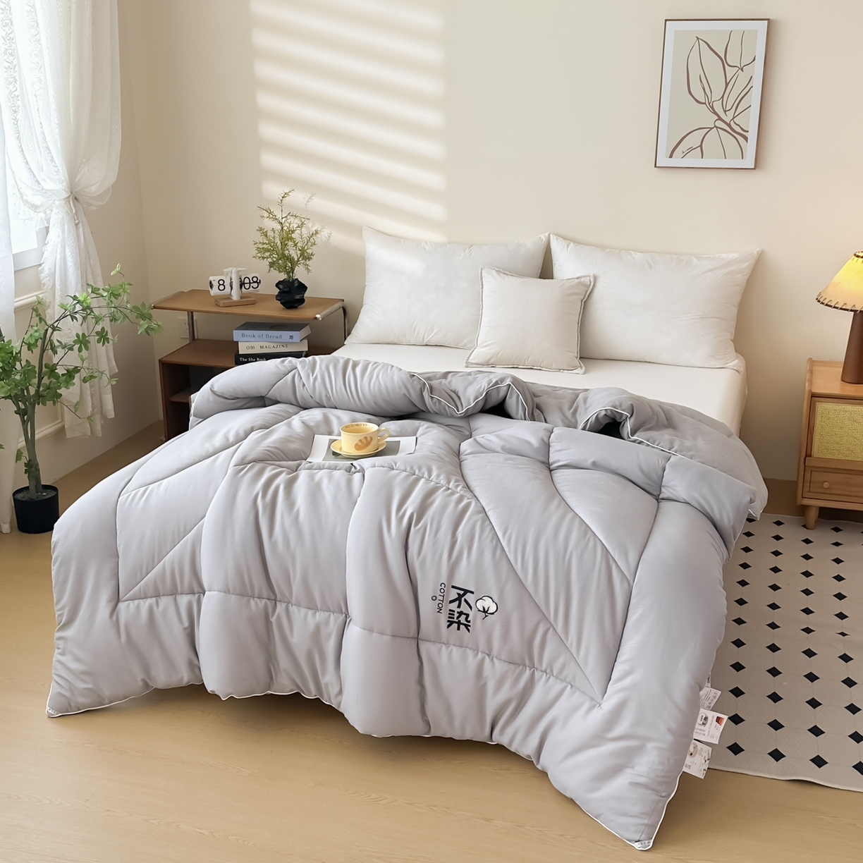 91家纺网 家纺一手货源 找家纺 尊妙被业2026新款全棉棉花被-云朵不染	 云朵不染-全棉灰
