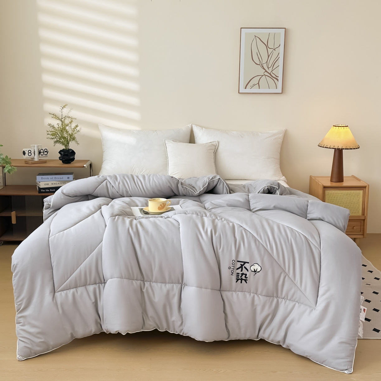 91家纺网 家纺一手货源 找家纺 尊妙被业2026新款全棉棉花被-云朵不染	 云朵不染-全棉灰
