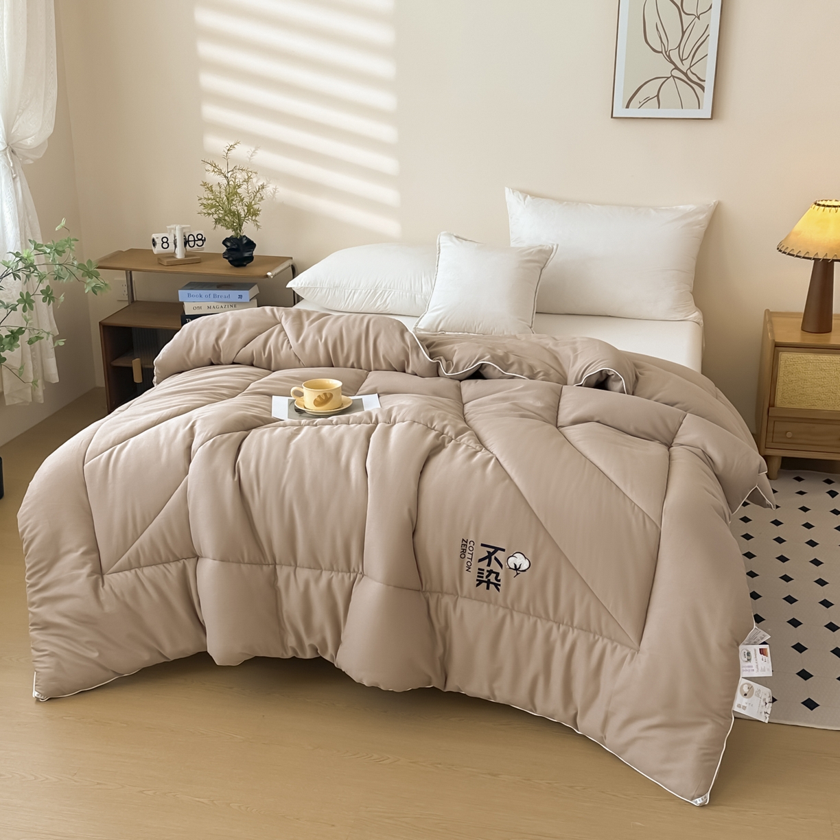 91家纺网 家纺一手货源 找家纺 尊妙被业2026新款全棉棉花被-云朵不染	 云朵不染-全棉卡其