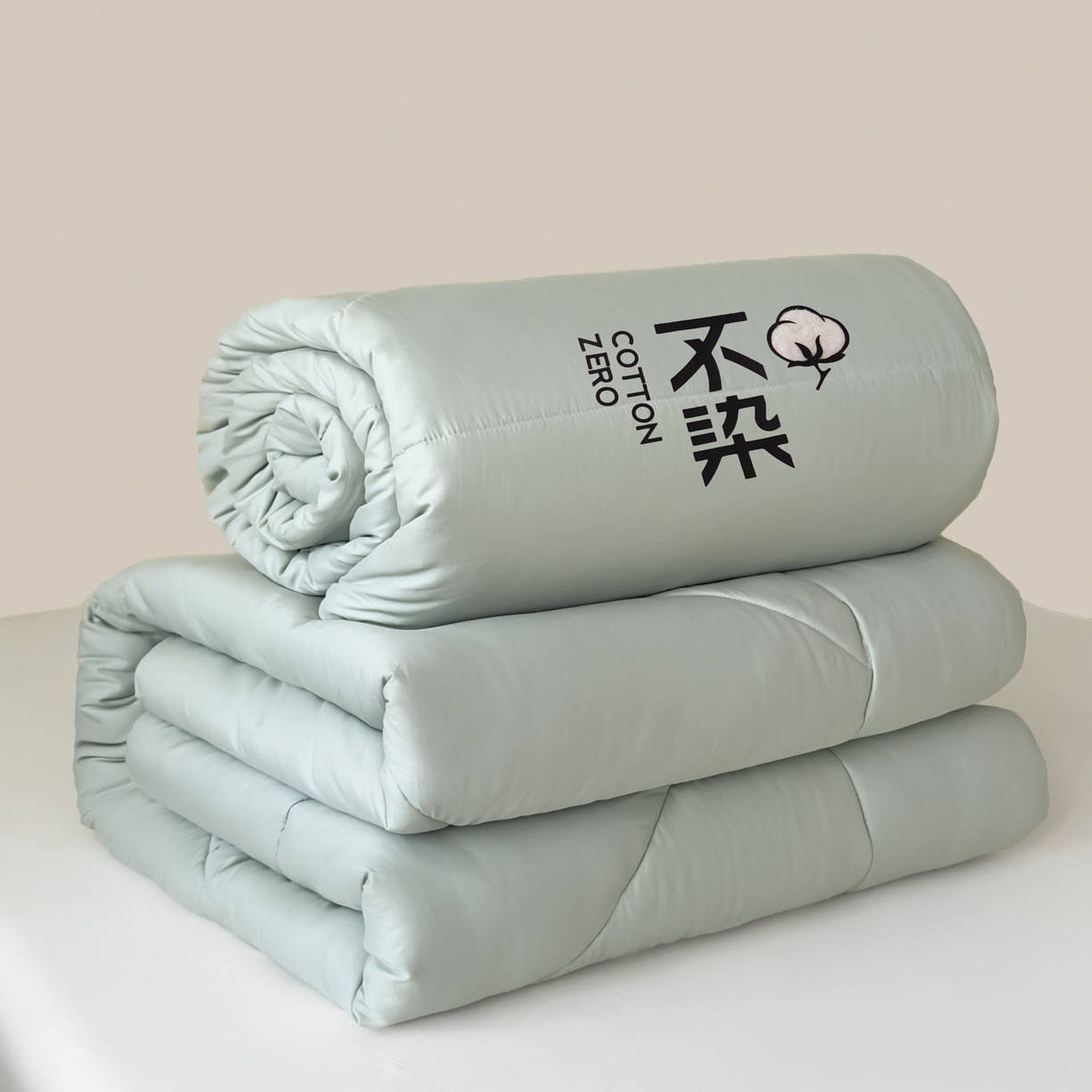91家纺网 家纺一手货源 找家纺 尊妙被业2026新款全棉棉花被-云朵不染	 云朵不染-全棉绿