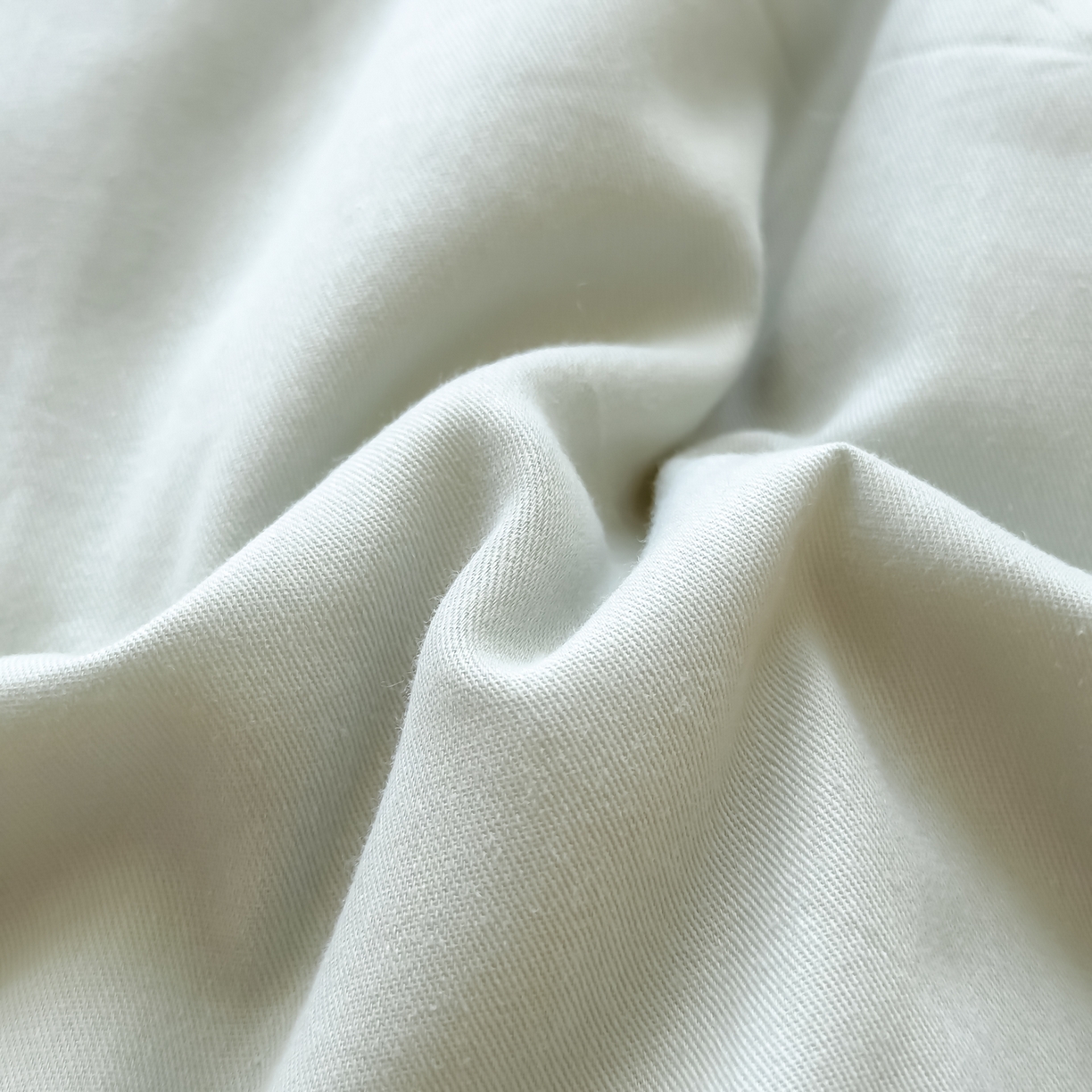 91家纺网 家纺一手货源 找家纺 尊妙被业2026新款全棉棉花被-云朵不染	 云朵不染-全棉绿