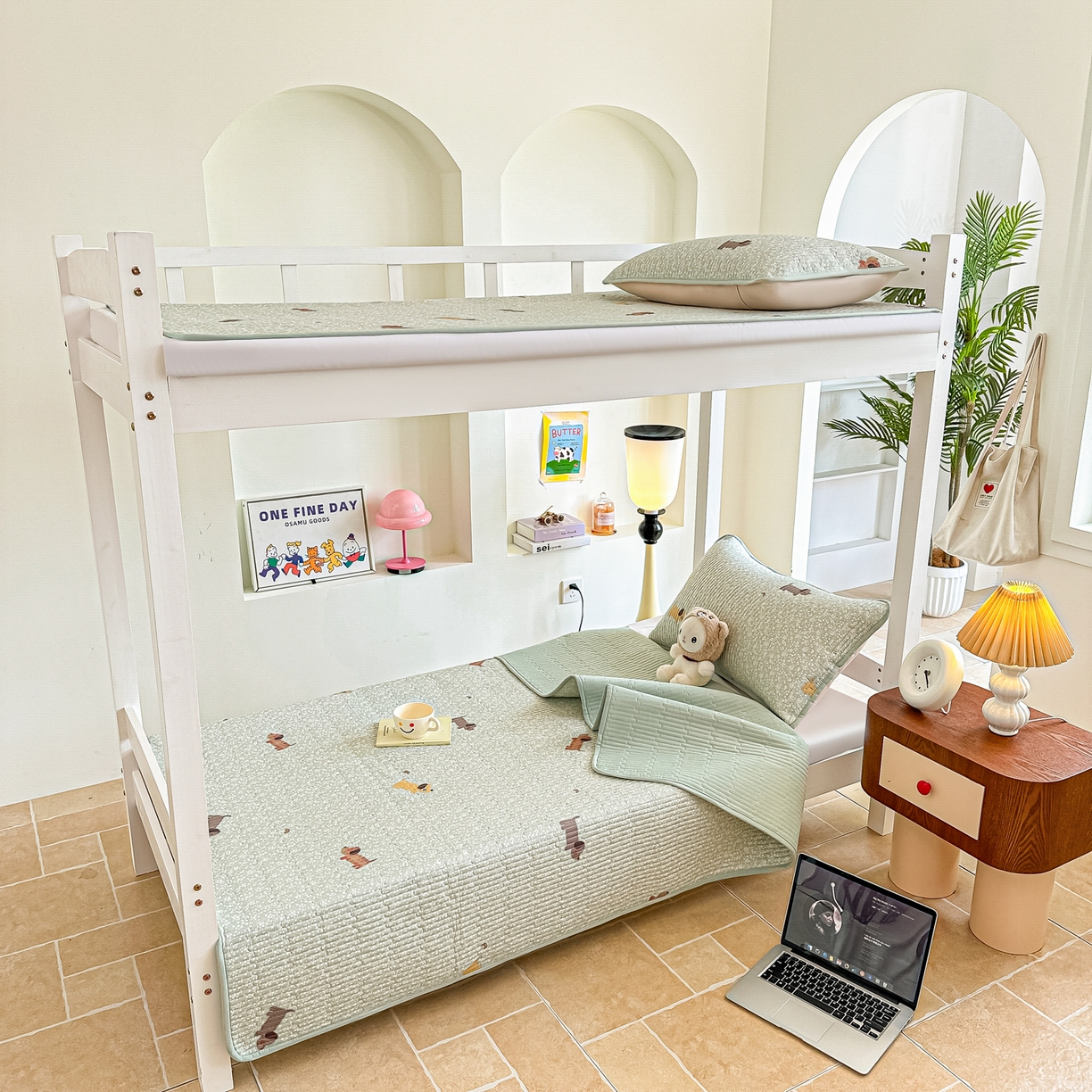 91家纺网 家纺一手货源 找家纺 恒尚居 2025新款A类全棉印花夹棉床盖四季款-系列一 【布丁狗】全棉-四季款