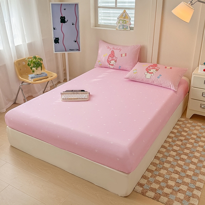 91家纺网 家纺一手货源 找家纺 玉元坊 2025新款大版三丽鸥系列全棉纯棉床单纯棉床裙三四件套简约款 糖果美乐蒂