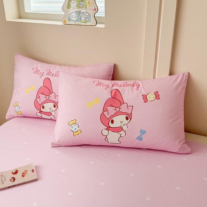 91家纺网 家纺一手货源 找家纺 玉元坊 2025新款大版三丽鸥系列全棉纯棉床单纯棉床裙三四件套简约款 糖果美乐蒂