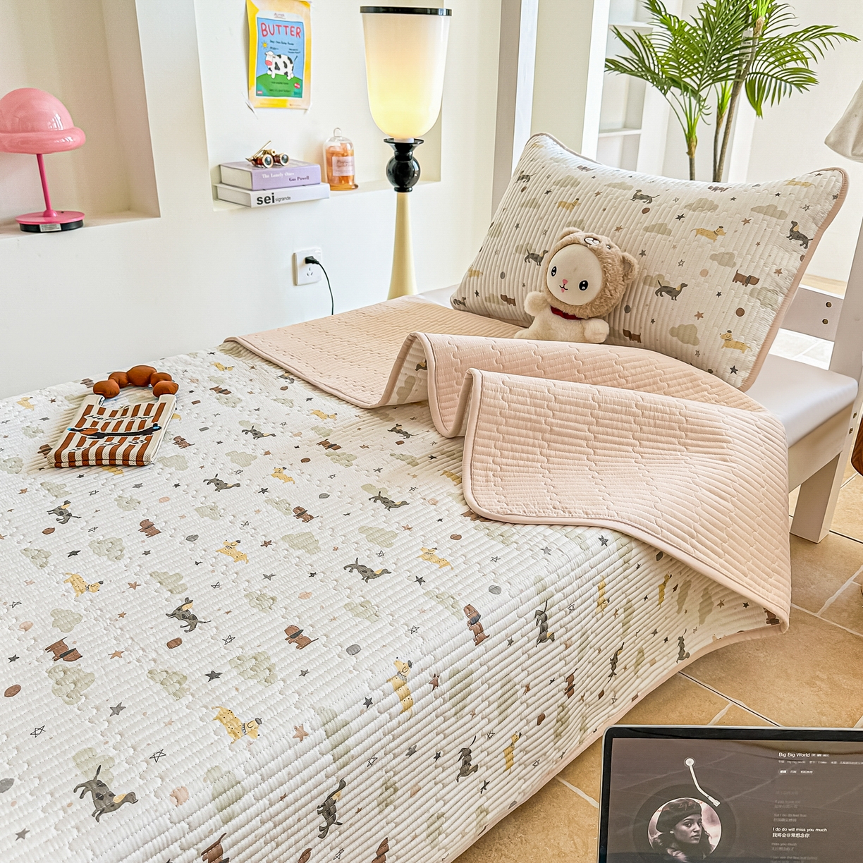 91家纺网 家纺一手货源 找家纺 恒尚居 2025新款A类全棉印花夹棉床盖四季款-系列一 【大耳狗】全棉-四季款