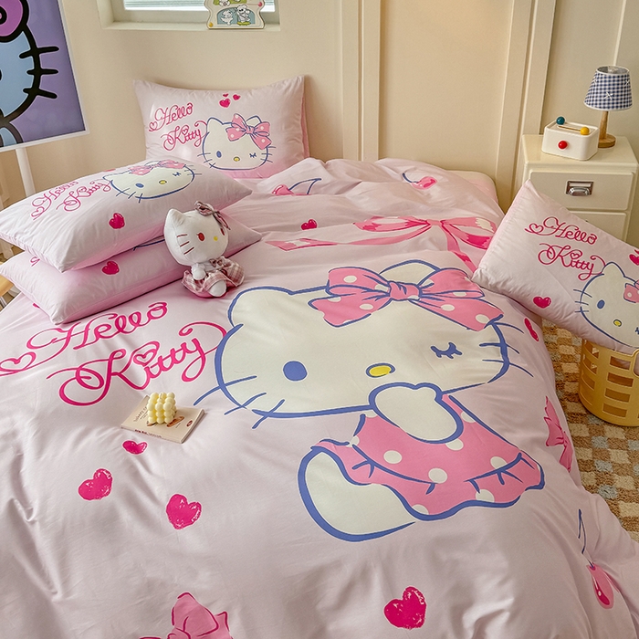 91家纺网 家纺一手货源 找家纺 玉元坊 2025新款大版三丽鸥系列全棉纯棉床单纯棉床裙三四件套简约款 甜心凯蒂