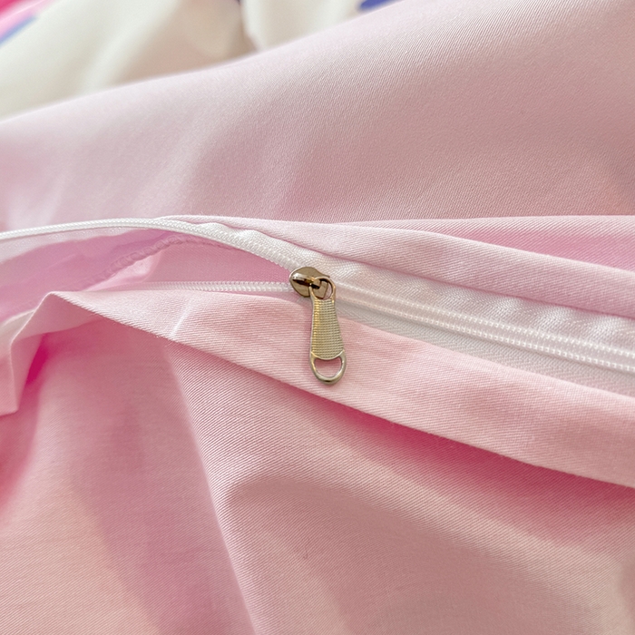 91家纺网 家纺一手货源 找家纺 玉元坊 2025新款大版三丽鸥系列全棉纯棉床单纯棉床裙三四件套简约款 甜心凯蒂