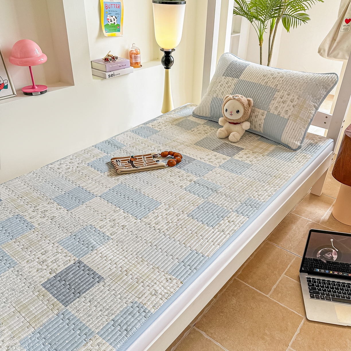 91家纺网 家纺一手货源 找家纺 恒尚居 2025新款A类全棉印花夹棉床盖四季款-系列一 【芳菲-蓝】全棉-四季款