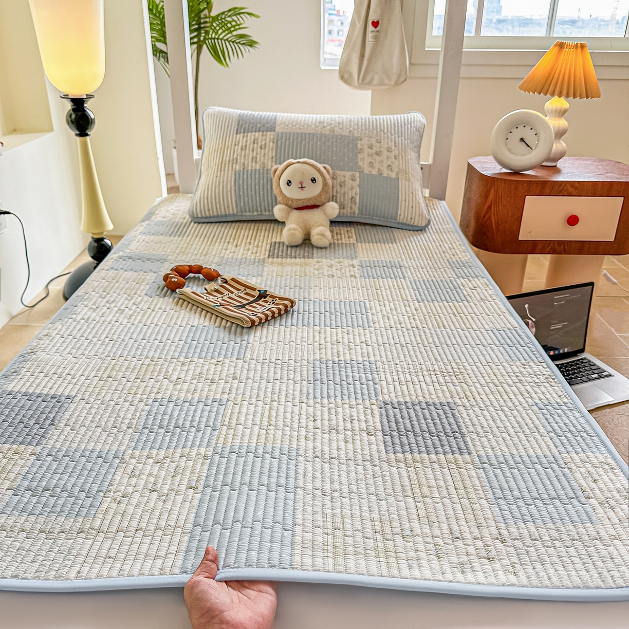 91家纺网 家纺一手货源 找家纺 恒尚居 2025新款A类全棉印花夹棉床盖四季款-系列一 【芳菲-蓝】全棉-四季款