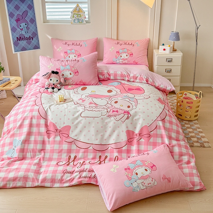 91家纺网 家纺一手货源 找家纺 玉元坊 2025新款大版三丽鸥系列全棉纯棉床单纯棉床裙三四件套简约款 玩偶美乐蒂