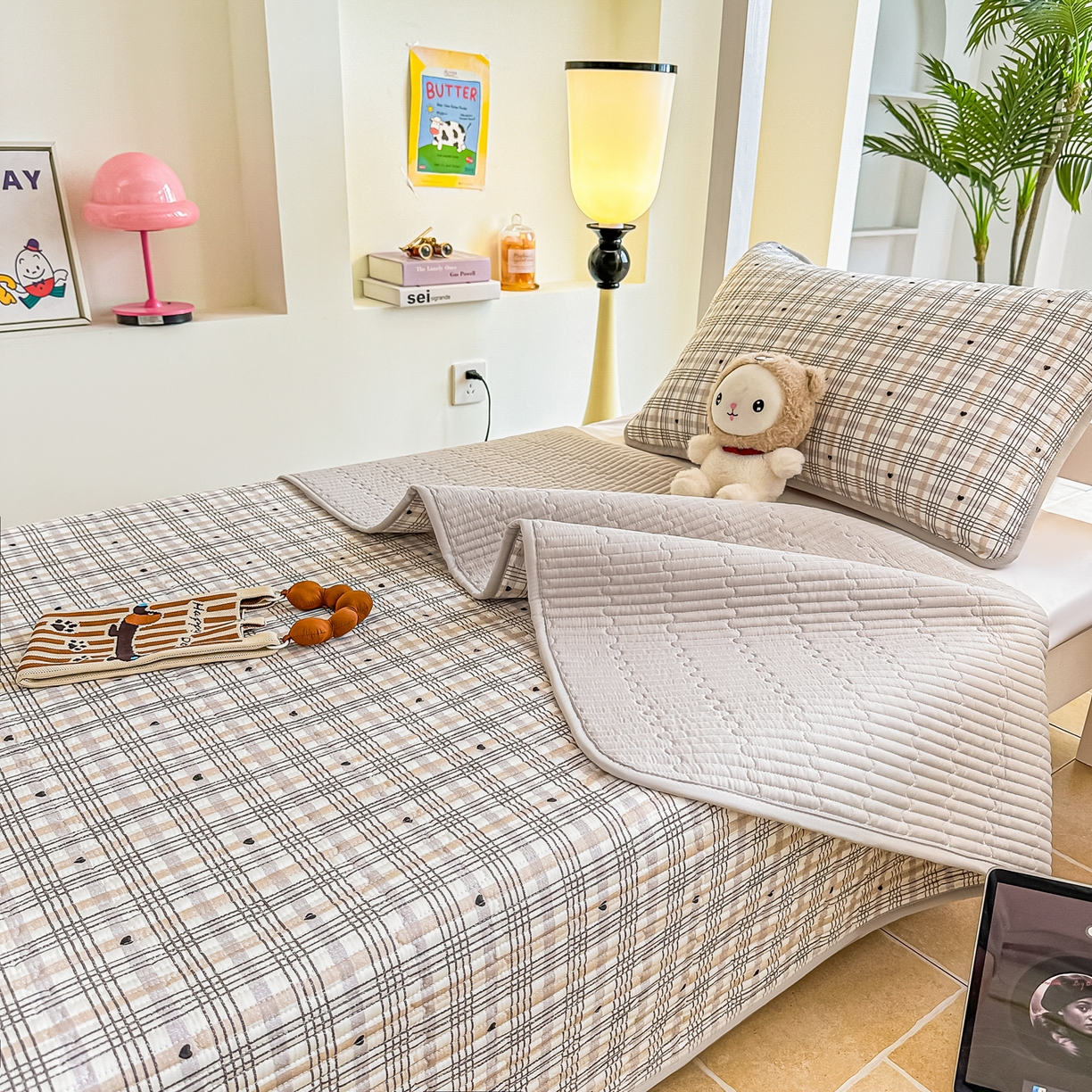 91家纺网 家纺一手货源 找家纺 恒尚居 2025新款A类全棉印花夹棉床盖四季款-系列一 【简格调】全棉-四季款