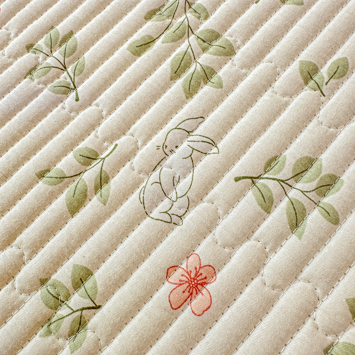 91家纺网 家纺一手货源 找家纺 恒尚居 2025新款A类全棉印花夹棉床盖四季款-系列一 【清新雅韵】全棉-四季款