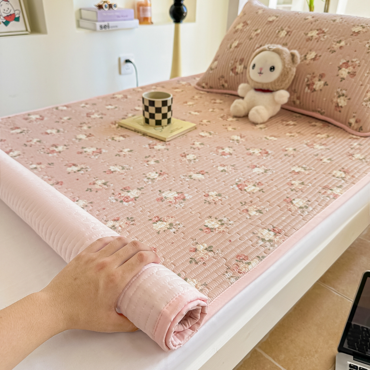 91家纺网 家纺一手货源 找家纺 恒尚居 2025新款A类全棉印花夹棉床盖四季款-系列一 【晚庭粉】全棉-四季款