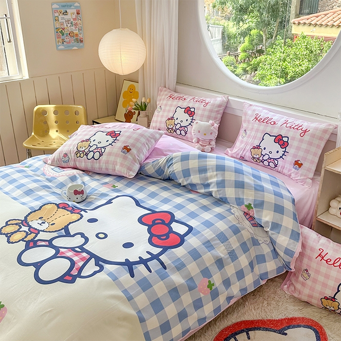 91家纺网 家纺一手货源 找家纺 玉元坊 2025新款大版三丽鸥系列全棉纯棉床单纯棉床裙三四件套简约款 凯蒂猫和熊