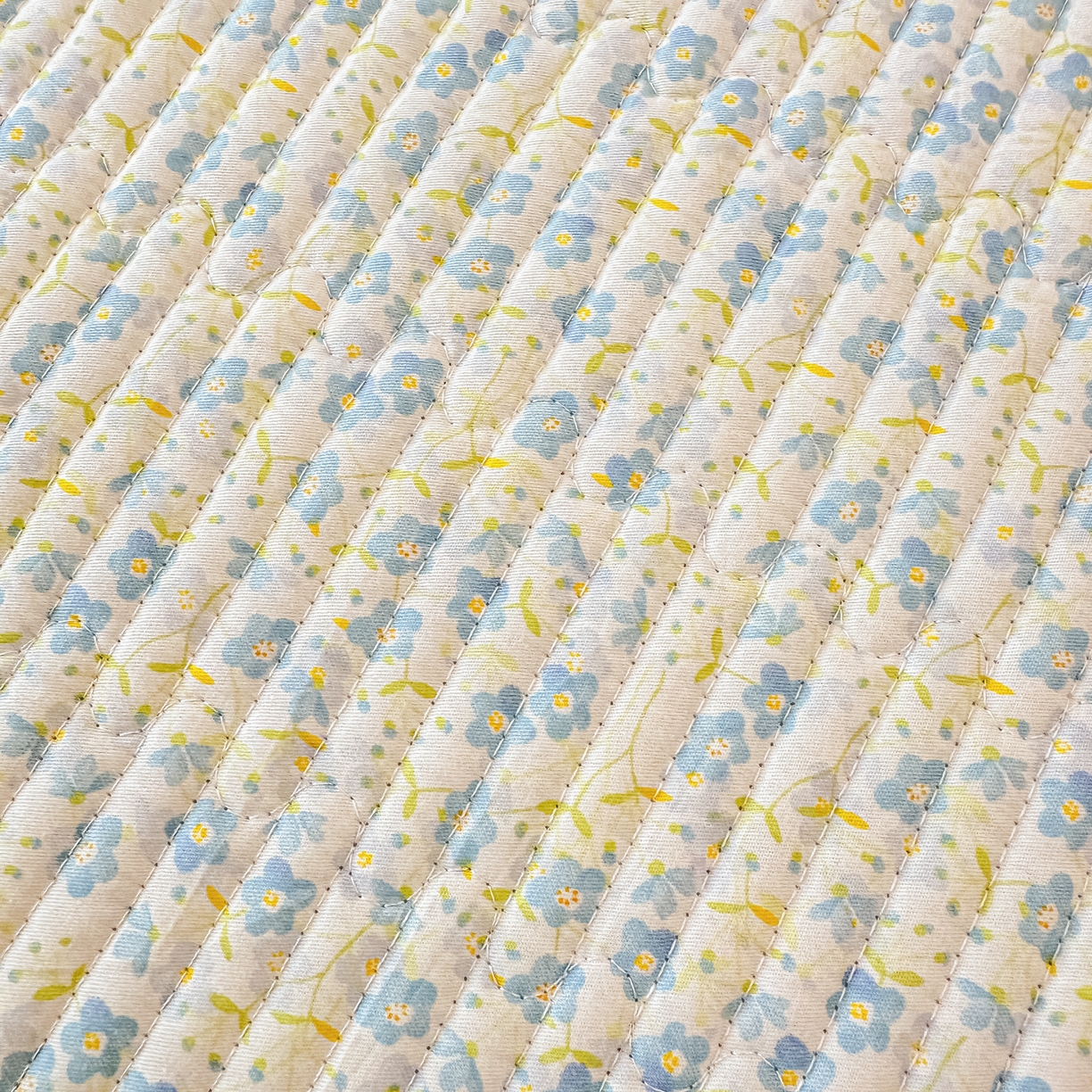 91家纺网 家纺一手货源 找家纺 恒尚居 2025新款A类全棉印花夹棉床盖四季款-系列一 【雪兰】全棉-四季款