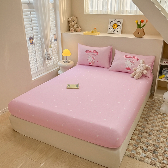 91家纺网 家纺一手货源 找家纺 玉元坊 2025新款大版三丽鸥系列全棉纯棉床单纯棉床裙三四件套简约款 心动凯蒂