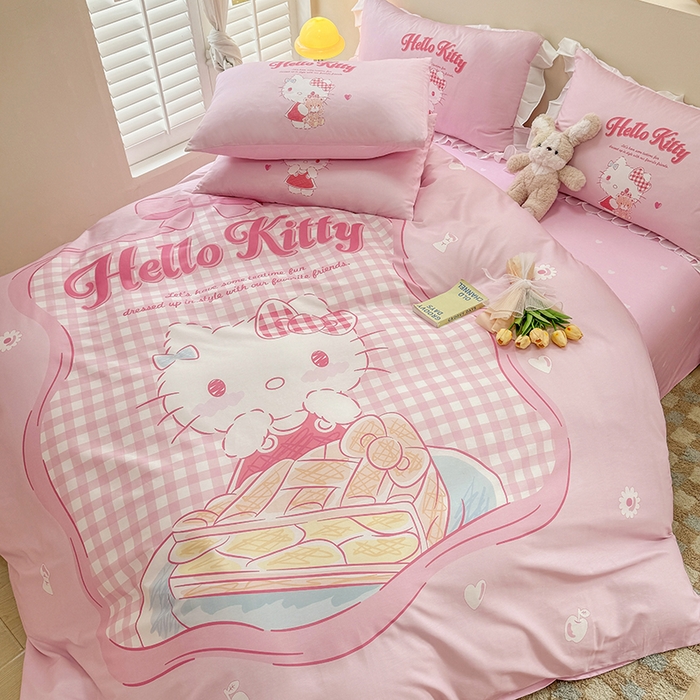 91家纺网 家纺一手货源 找家纺 玉元坊 2025新款大版三丽鸥系列全棉纯棉床单纯棉床裙三四件套简约款 心动凯蒂