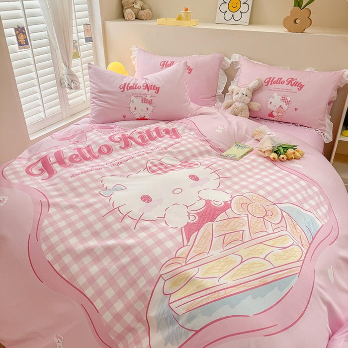 91家纺网 家纺一手货源 找家纺 玉元坊 2025新款大版三丽鸥系列全棉纯棉床单纯棉床裙三四件套简约款 心动凯蒂