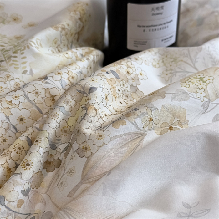 91家纺网 家纺一手货源 找家纺 朵希曼 2026新款全棉贡缎大版数码印花系列 春日