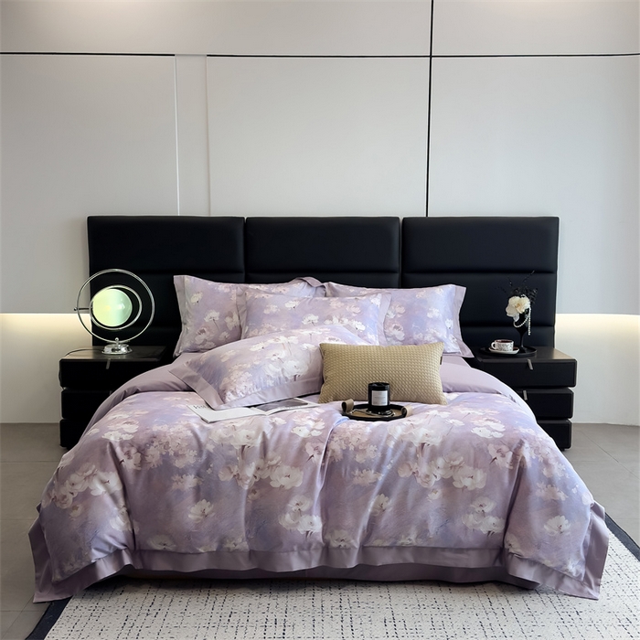 91家纺网 家纺一手货源 找家纺 朵希曼 2026新款全棉贡缎大版数码印花系列 千紫