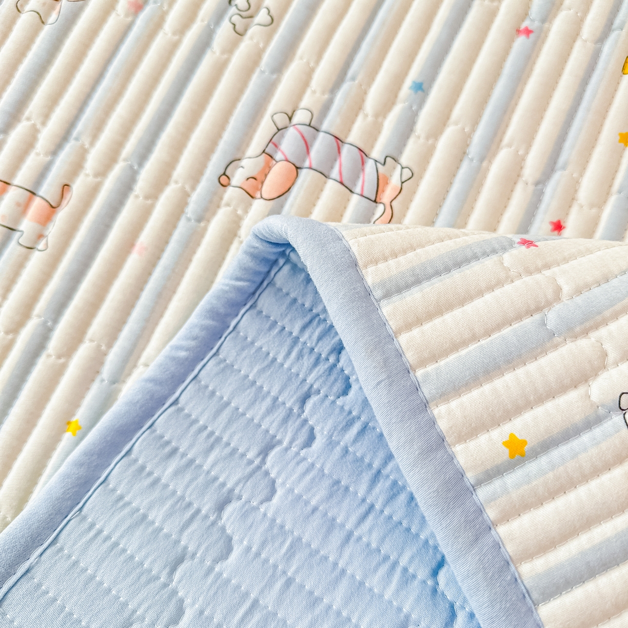 91家纺网 家纺一手货源 找家纺 恒尚居 2025新款A类全棉印花夹棉床盖四季款-系列二 【机灵旺仔】全棉-四季款