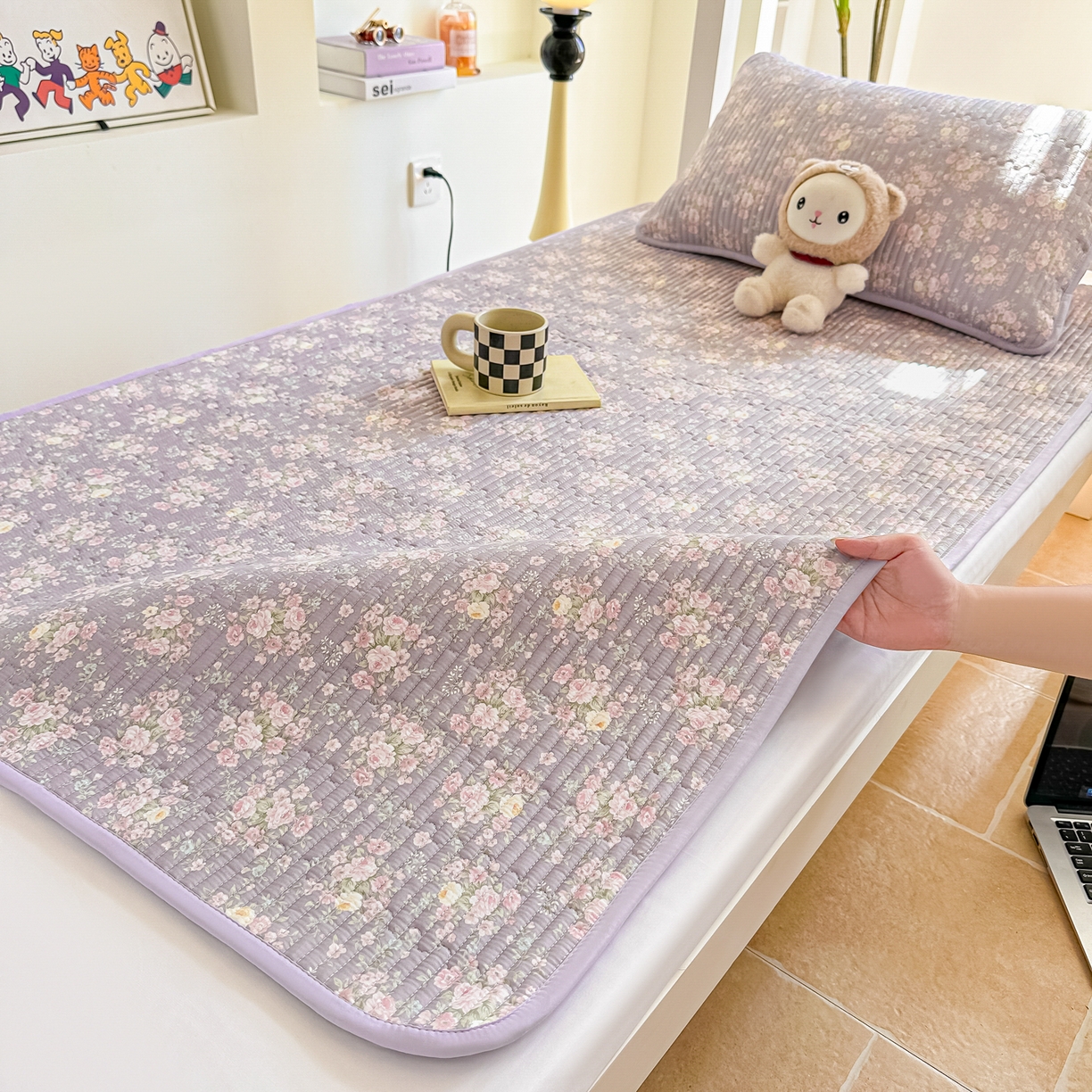 91家纺网 家纺一手货源 找家纺 恒尚居 2025新款A类全棉印花夹棉床盖四季款-系列二 【花田物语】全棉-四季款