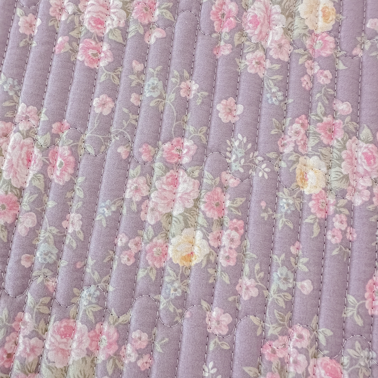 91家纺网 家纺一手货源 找家纺 恒尚居 2025新款A类全棉印花夹棉床盖四季款-系列二 【花田物语】全棉-四季款