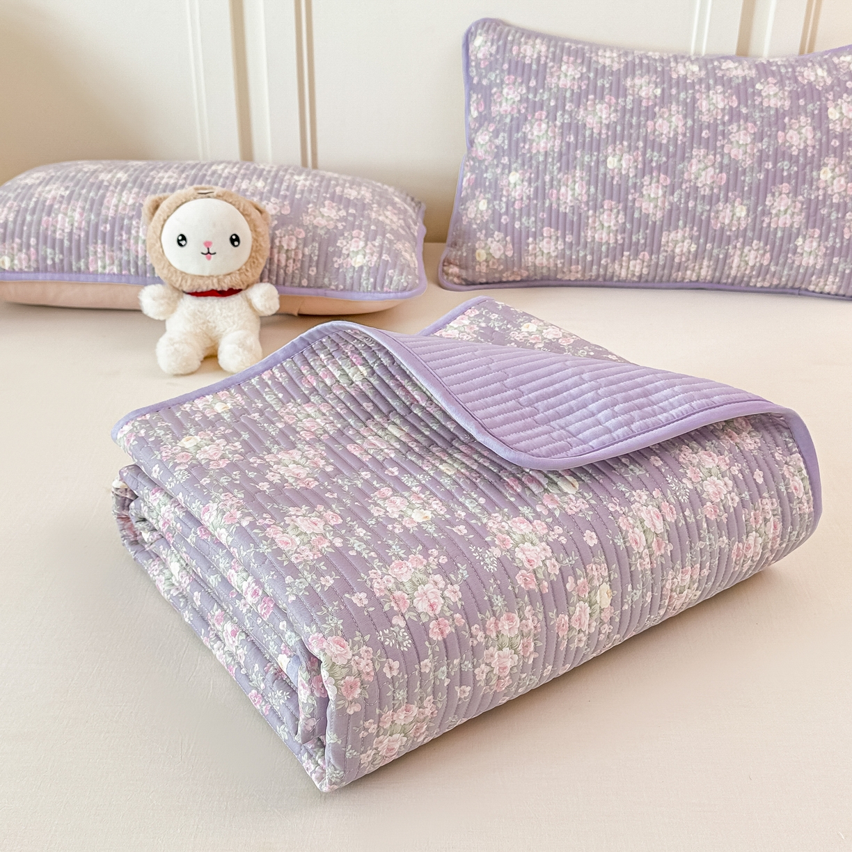 91家纺网 家纺一手货源 找家纺 恒尚居 2025新款A类全棉印花夹棉床盖四季款-系列二 【花田物语】全棉-四季款