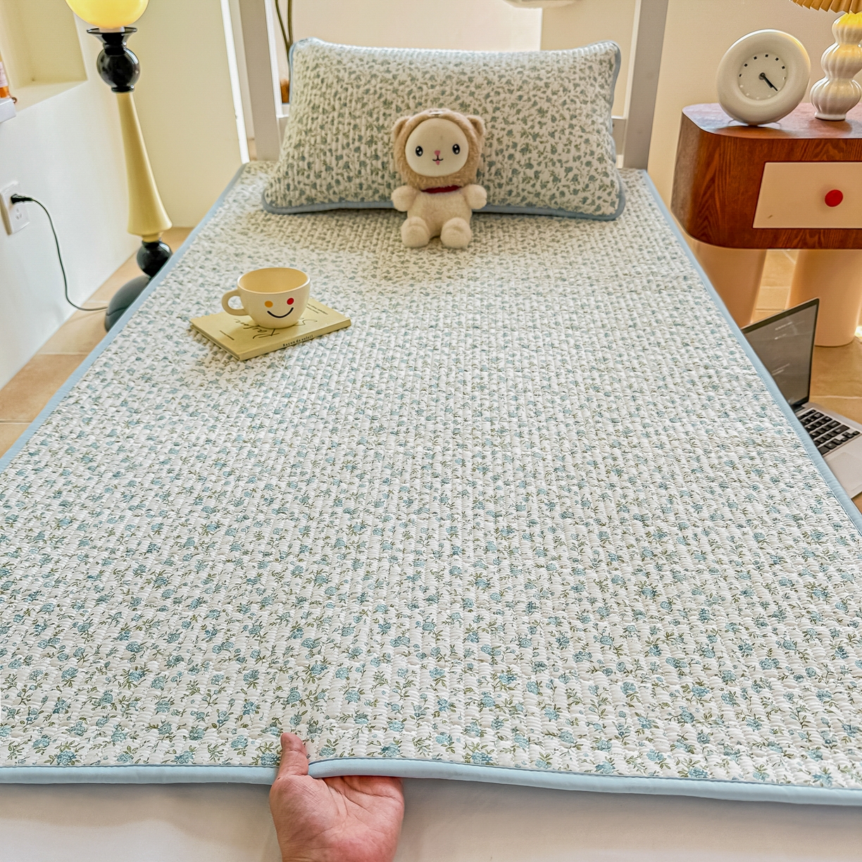 91家纺网 家纺一手货源 找家纺 恒尚居 2025新款A类全棉印花夹棉床盖四季款-系列二 【蓝韵】全棉-四季款