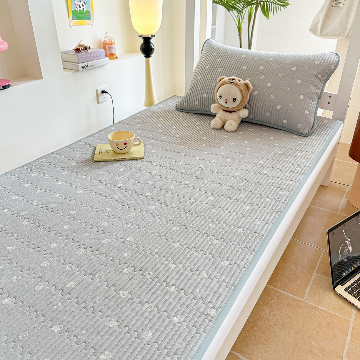 91家纺网 家纺一手货源 找家纺 恒尚居 2025新款A类全棉印花夹棉床盖四季款-系列二 【南瓜点点】全棉-四季款