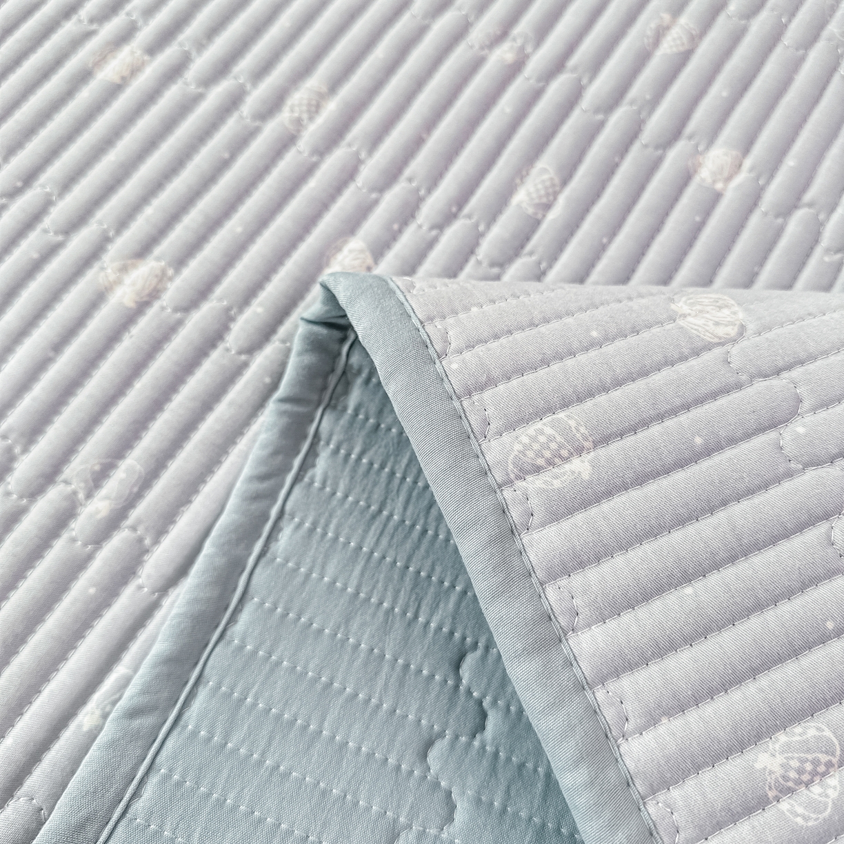 91家纺网 家纺一手货源 找家纺 恒尚居 2025新款A类全棉印花夹棉床盖四季款-系列二 【南瓜点点】全棉-四季款