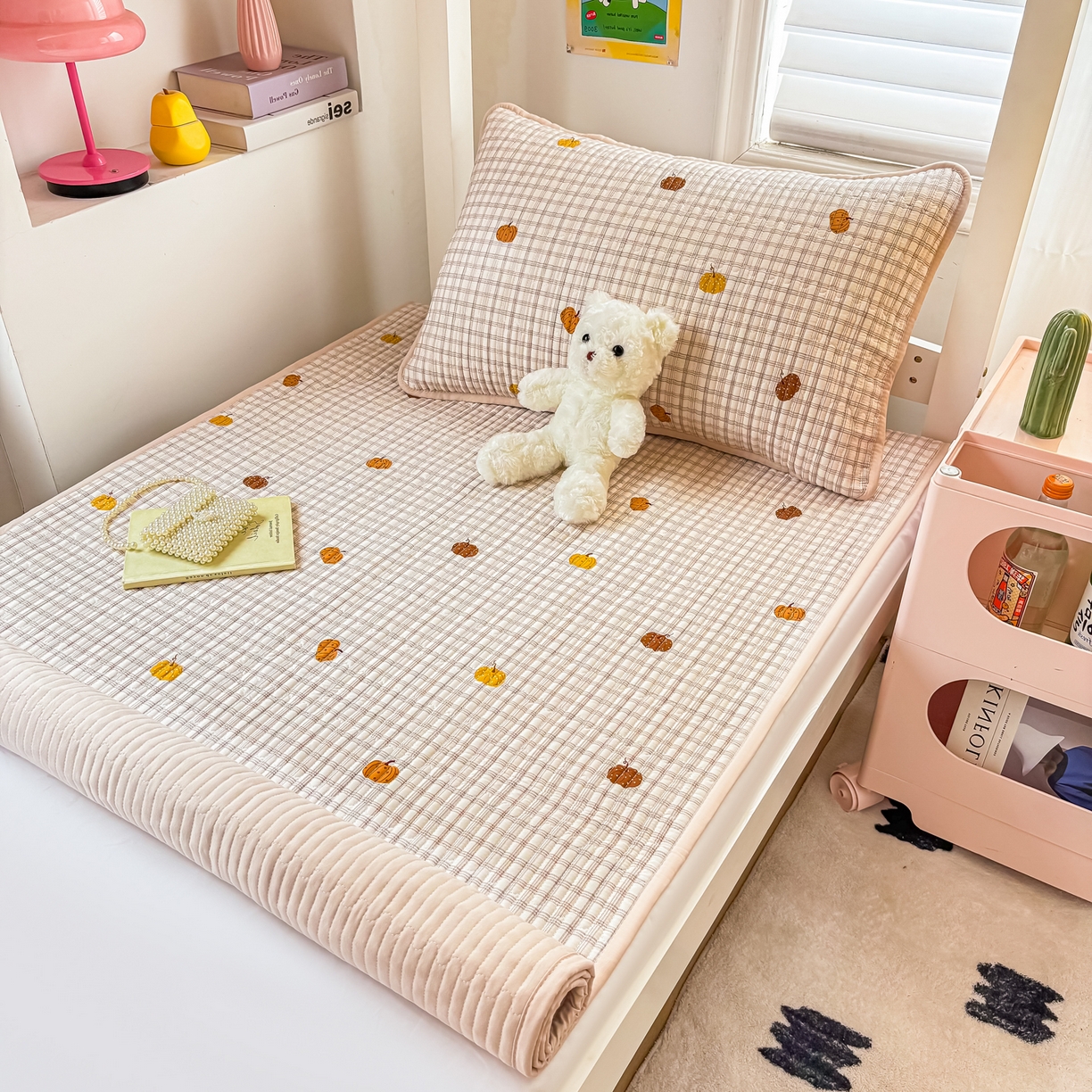 91家纺网 家纺一手货源 找家纺 恒尚居 2025新款A类全棉印花夹棉床盖四季款-系列二 【南瓜奇趣】全棉-四季款