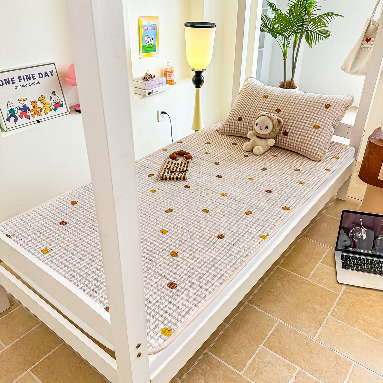 91家纺网 家纺一手货源 找家纺 恒尚居 2025新款A类全棉印花夹棉床盖四季款-系列二 【南瓜奇趣】全棉-四季款