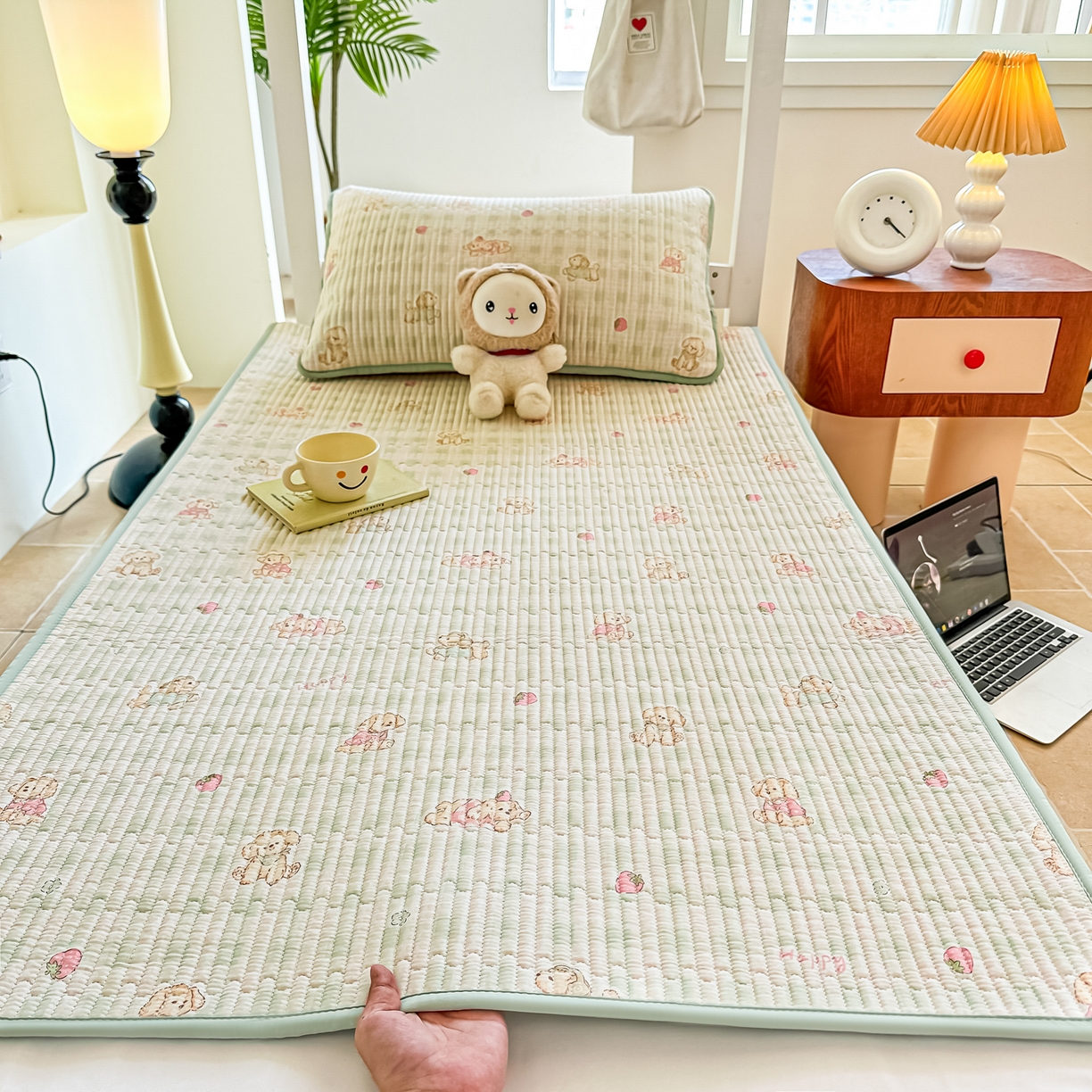 91家纺网 家纺一手货源 找家纺 恒尚居 2025新款A类全棉印花夹棉床盖四季款-系列二 【甜心旺旺】全棉-四季款