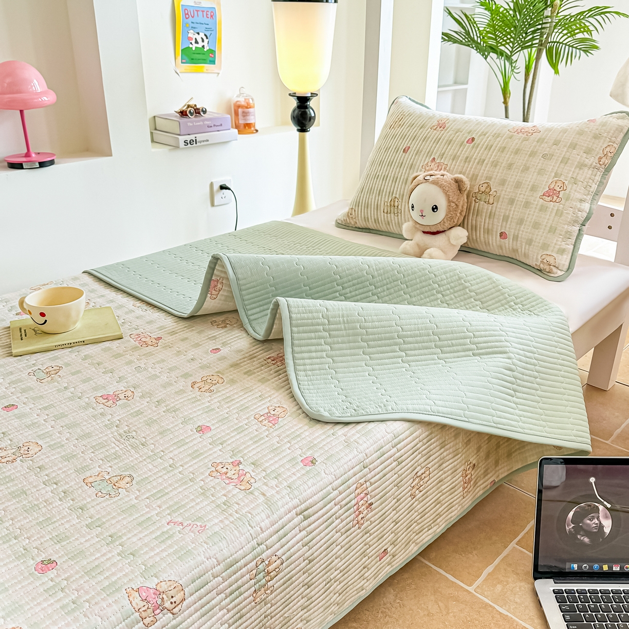 91家纺网 家纺一手货源 找家纺 恒尚居 2025新款A类全棉印花夹棉床盖四季款-系列二 【甜心旺旺】全棉-四季款