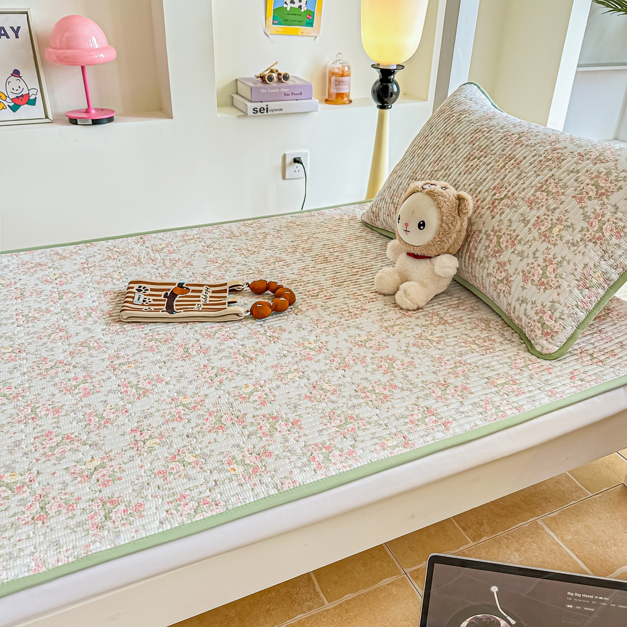 91家纺网 家纺一手货源 找家纺 恒尚居 2025新款A类全棉印花夹棉床盖四季款-系列二 【紫薇花】全棉-四季款