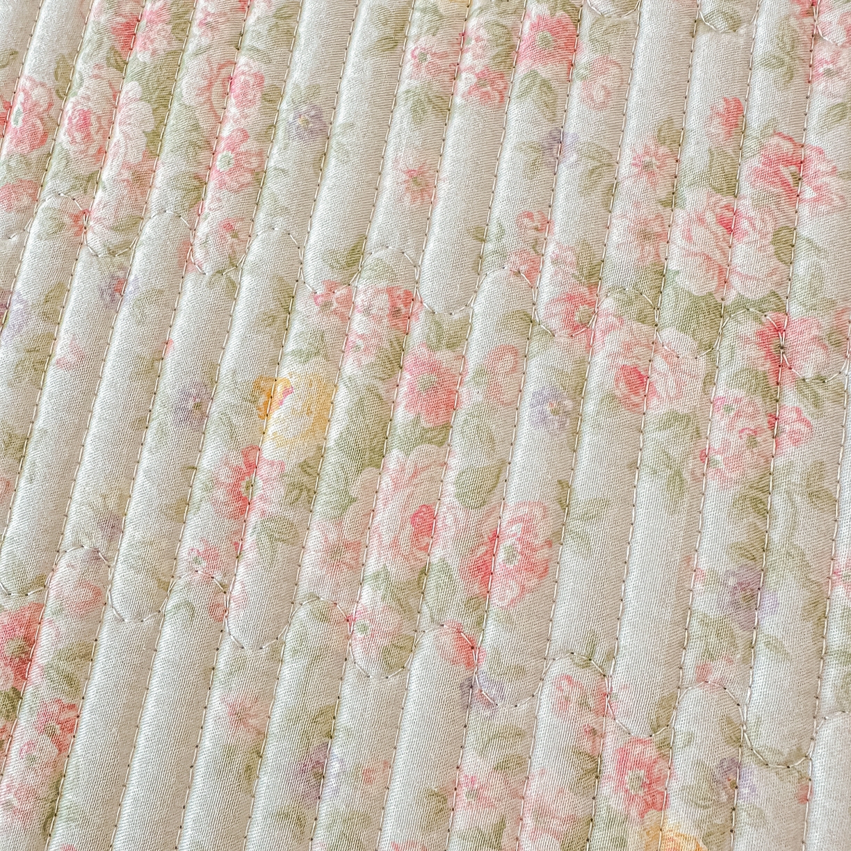 91家纺网 家纺一手货源 找家纺 恒尚居 2025新款A类全棉印花夹棉床盖四季款-系列二 【紫薇花】全棉-四季款