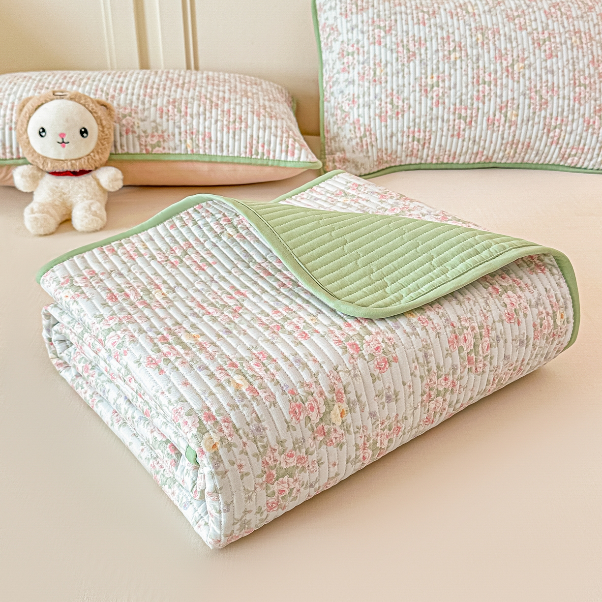 91家纺网 家纺一手货源 找家纺 恒尚居 2025新款A类全棉印花夹棉床盖四季款-系列二 【紫薇花】全棉-四季款