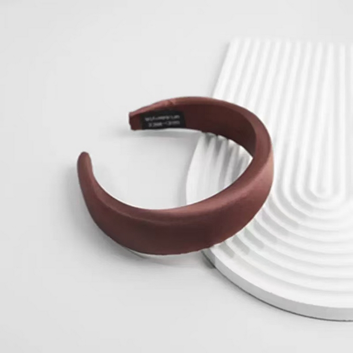 91家纺网 家纺一手货源 找家纺 蚕云阁蚕丝家居 2025新款宽面真丝发箍 巧克力色 宽度3cm